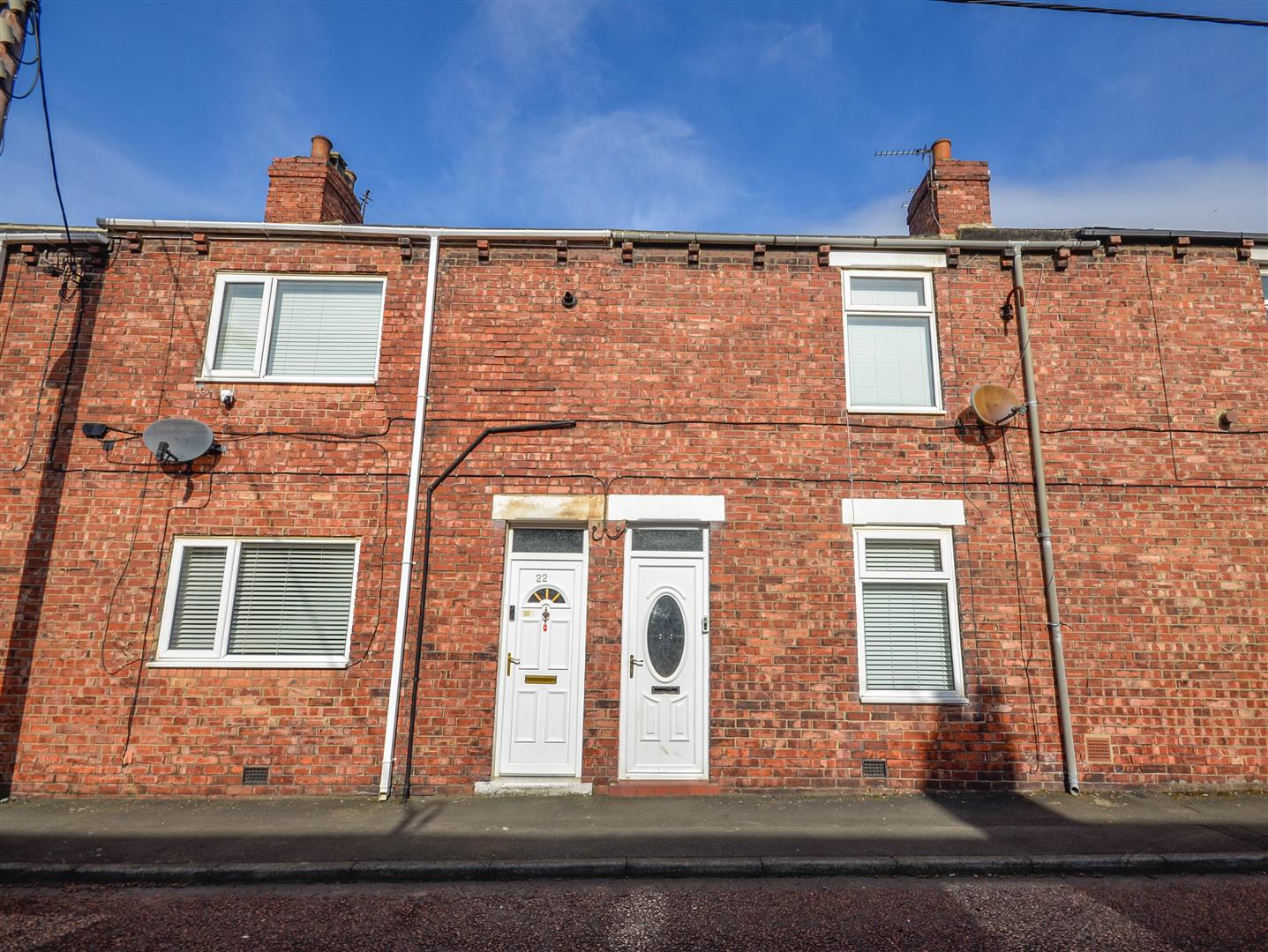 2 Bedroom House - Mid Terrace